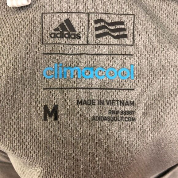 Adidas Men's Medium Gray Short Sleeve 3/4 Button Collared Polo Shirt - Picture 8 of 8